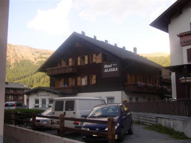 Hotel Alaska