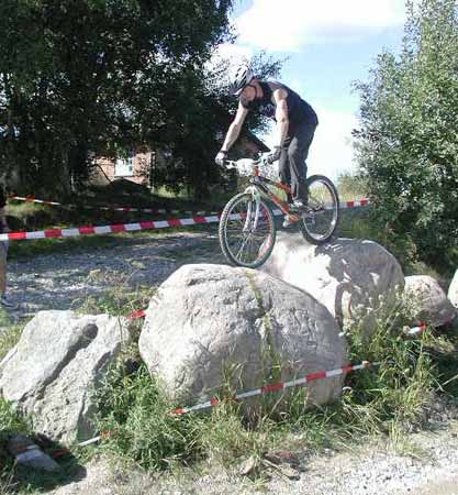 Henrik Rivold on the boulder section